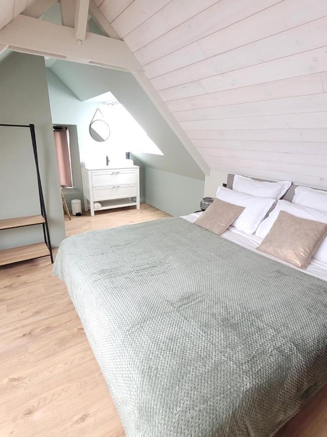 Le Jardin Medicis Avec Jacuzzi Et Sauna Ferienhaus Tredion